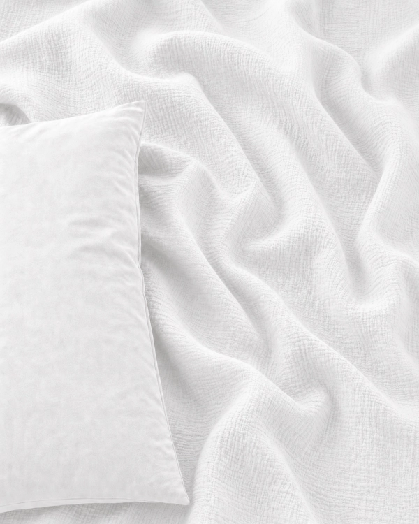 WHITE_05.jpg